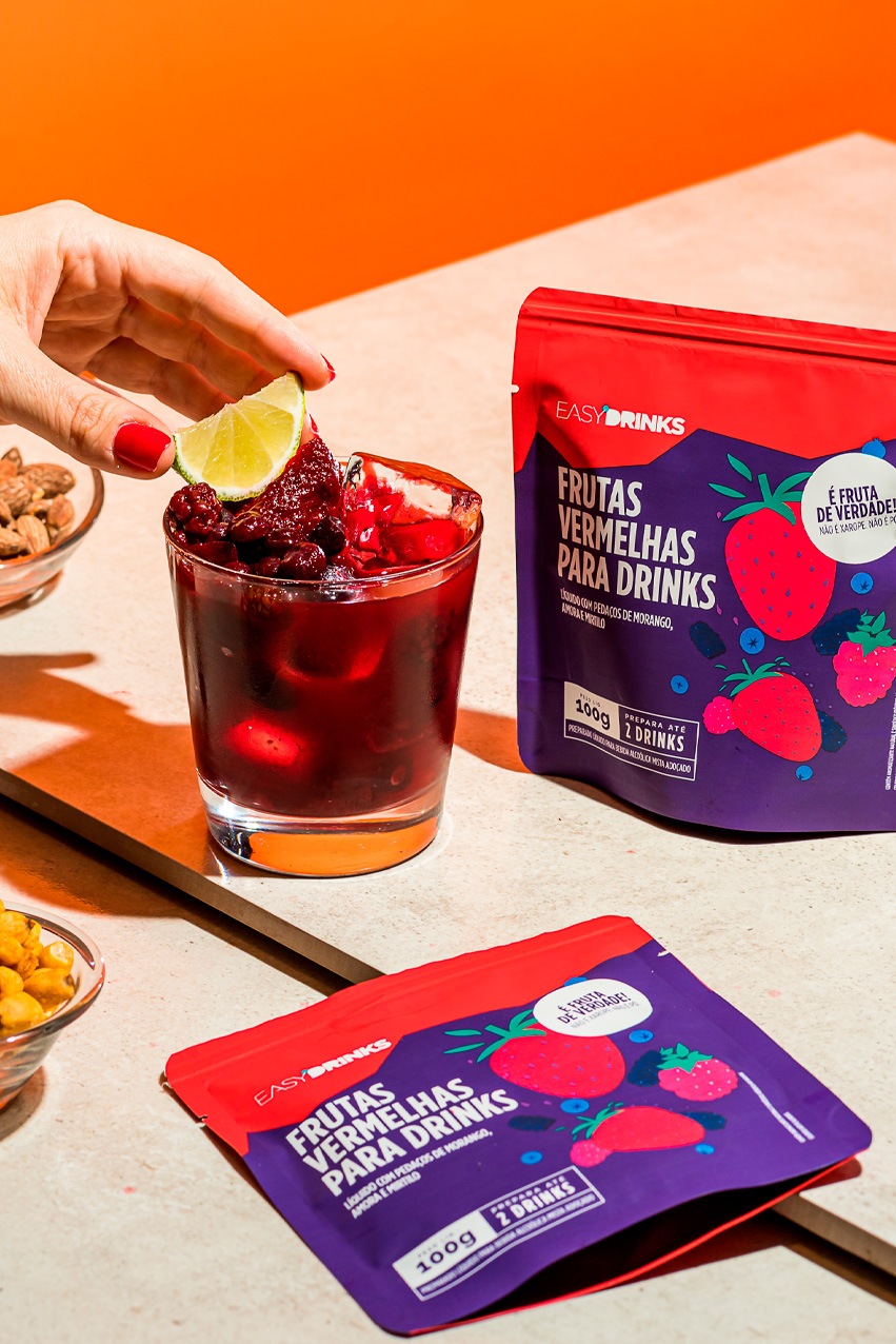 CAIPIFRUTA DE FRUTAS VERMELHAS